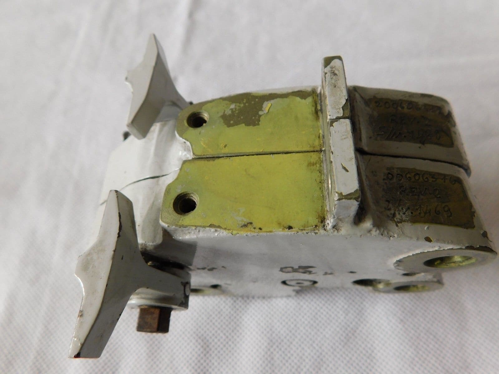Tornado Aircraft MLG R/H Main Landing Gear Damper And Uplock Unit D4B