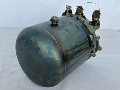 Tornado Aircraft RB199 Jet Engine Oil Tank JJ916942 [D4E]