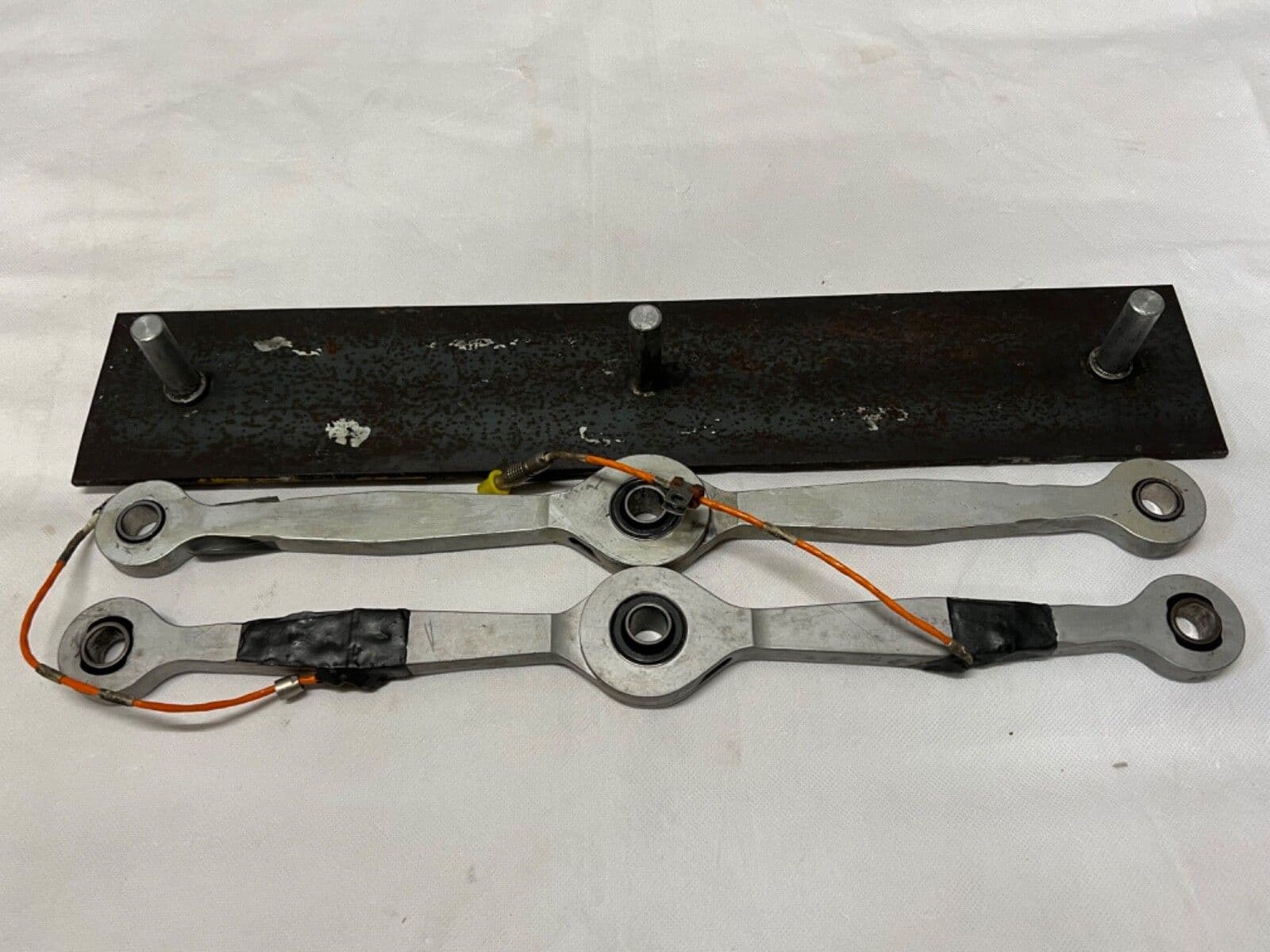 Tornado Aircraft RB199 Jet Engine Rear MTG Link With Mounting JJ110734 ...