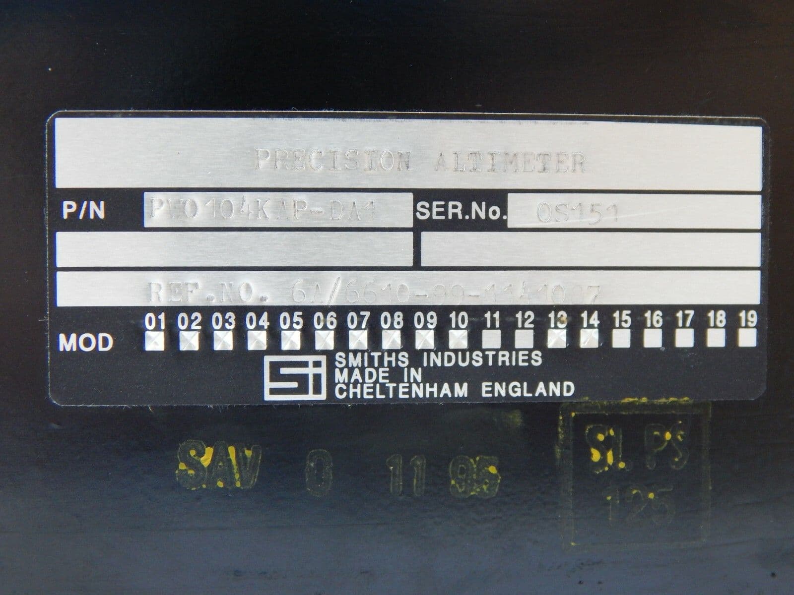 VC10 Aircraft Precision Altimeter Part No 0104KAP-DA1 1R8B