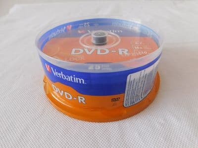 Verbatim DVD-R 4.7GB, Blank Recordable 16 x Speed Disc, 120 Min, 25 Spindle Pack
