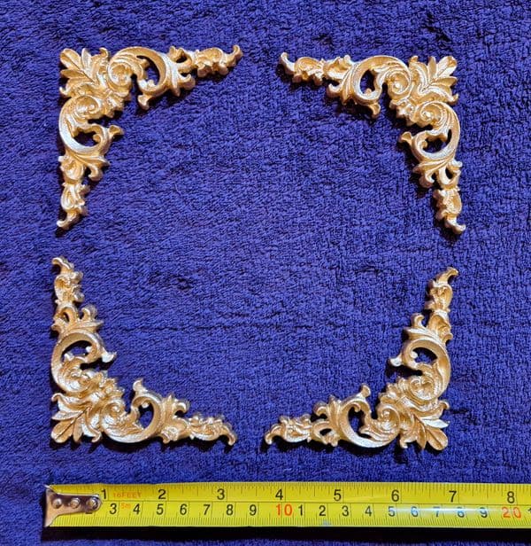 4  CORNERS DECORATIVE MOULDINGS WALL MIRROR DECORATION (No190)