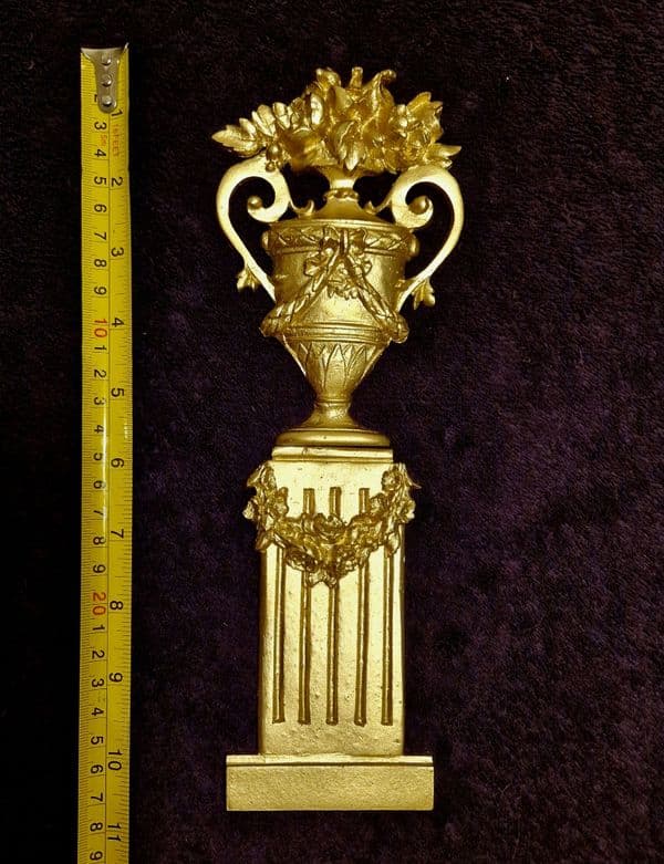 DECORATIVE PLASTIC MOULDING LOUIS XVI ANTIQUE STYLE APPLIQUE GILT WHITE WALL DECORATION (No161)