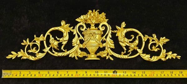 DECORATIVE RESIN MOULDING LOUIS XVI ANTIQUE APPLIQUE GILT WHITE WALL DECORATION (No141)