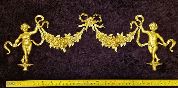 DECORATIVE RESIN PEDIMENT LOUIS XVI CHERUBS FLORAL APPLIQUE GILT WHITE DECORATION (No168)
