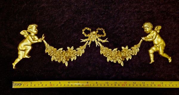 DECORATIVE RESIN PEDIMENT LOUIS XVI CHERUBS FLORAL APPLIQUE GILT WHITE DECORATION (No171)
