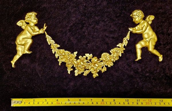 DECORATIVE RESIN PEDIMENT LOUIS XVI CHERUBS FLORAL APPLIQUE GILT WHITE DECORATION (No173)