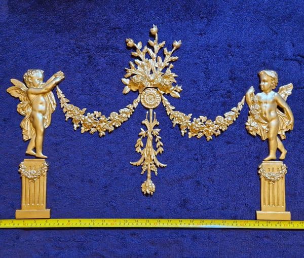 DECORATIVE RESIN PEDIMENT LOUIS XVI CHERUBS FLORAL APPLIQUE GILT WHITE DECORATION (No184)