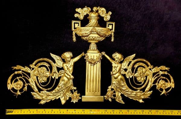 LARGE LOUIS XVI PLASTIC ORNATE WALL MIRROR MOULDING DECORATION (No150)