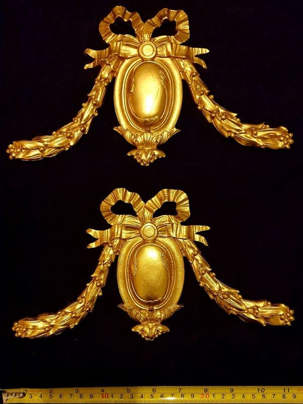 PAIR ORNATE ANTIQUE STYLE WALL MIRROR MOULDING DECORATION (No114)