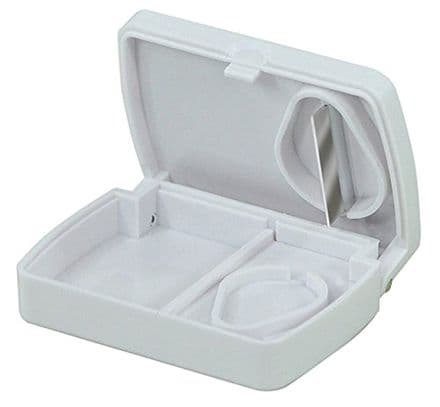 Aidapt Pill Storage Box with Tablet Splitter