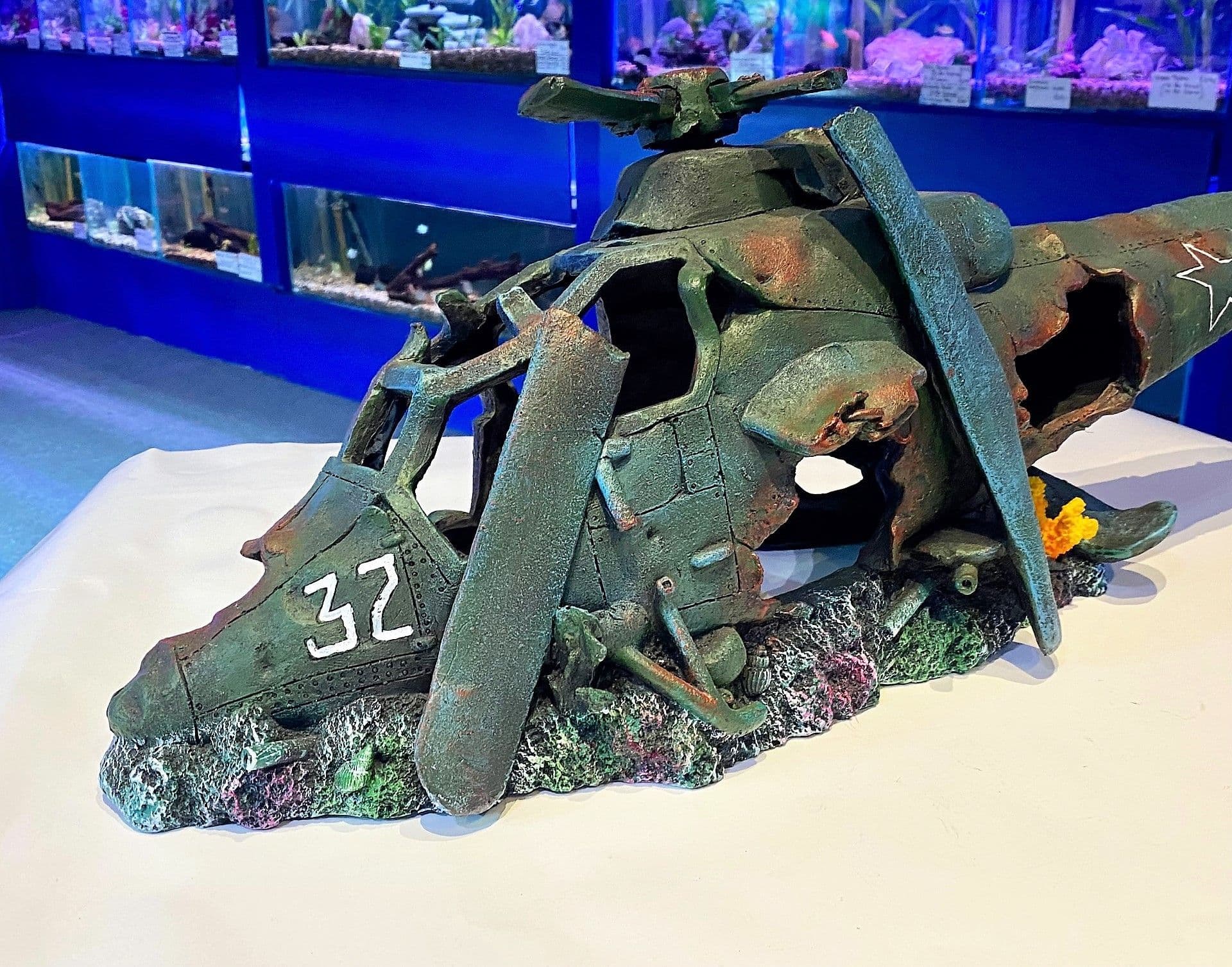 75 cm Jumbo Helicopter Wreck Aquarium XLarge Fish Tank Ruin Ornament