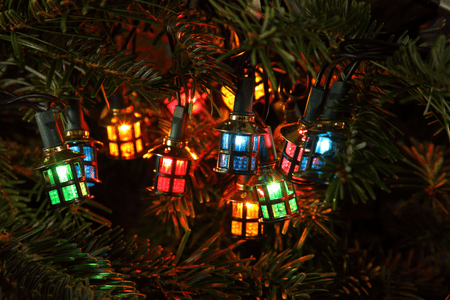 40 Multicolour Classic Style Victorian Lantern LED Lights by Noma