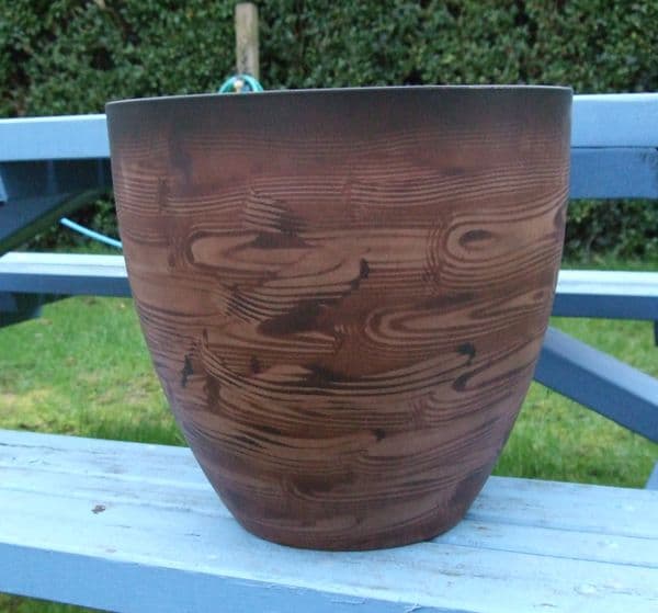 Dark Brown Natural Finish Large 33cm Plastic Planter