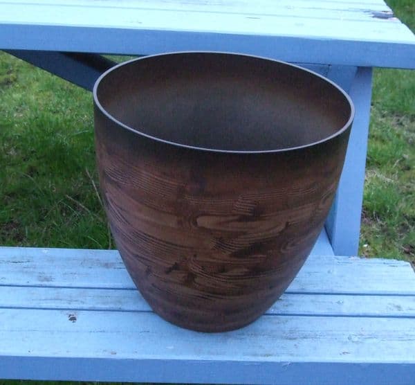 Dark Brown Natural Finish Large 33cm Plastic Planter
