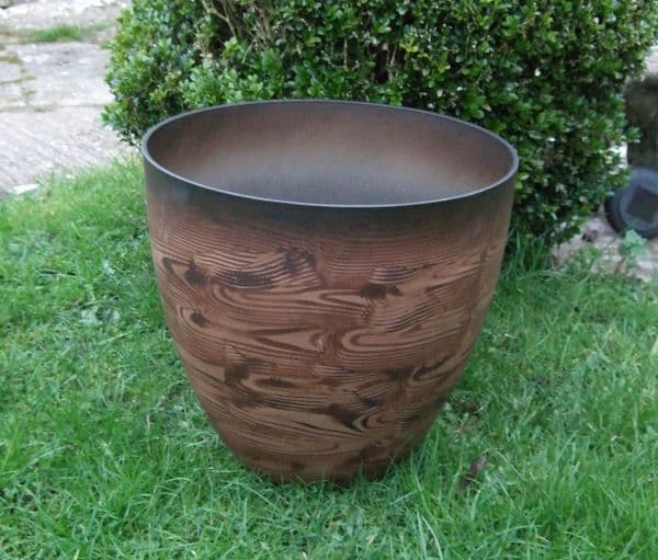 Dark Brown Natural Finish Large 33cm Plastic Planter