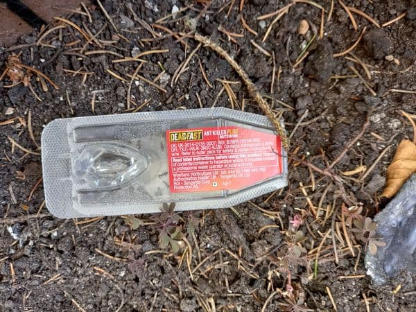 Deadfast Ant Killer Plus Bait Station 3x 4g