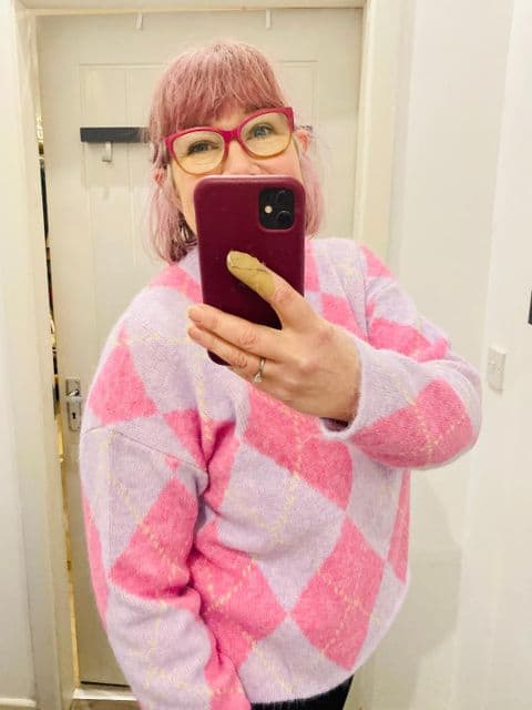 ARGYLE ROUND NECK KNIT