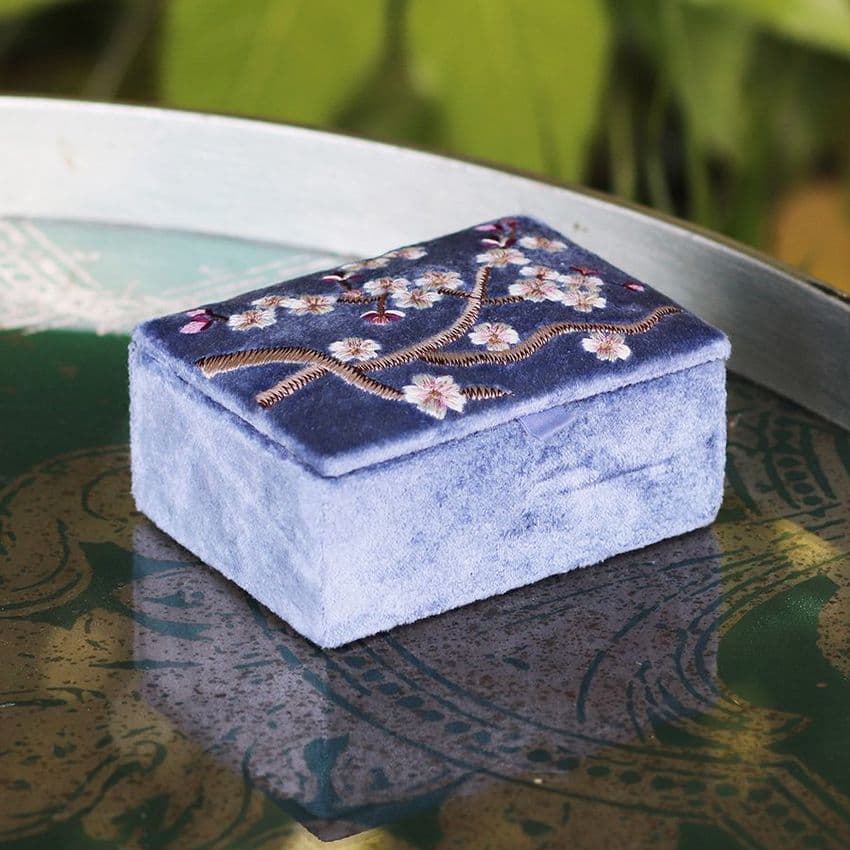 BLUE VELVET SAKURA EMBROIDERED JEWELLERY BOX