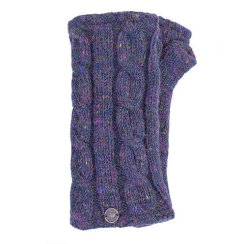 CABLE WRISTWARMER IN PURPLE HEATHER