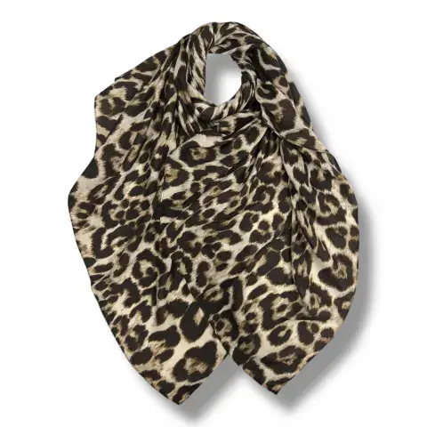 CLASSIC LEOPARD PRINT SCARF
