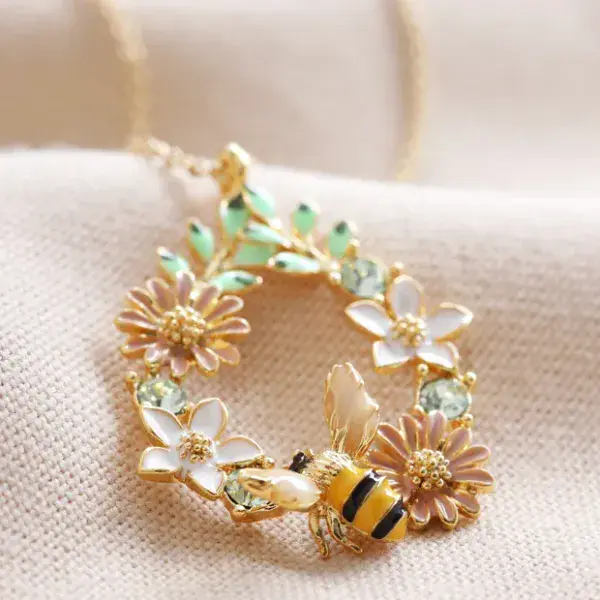 CRYSTAL FLOWER & BEE DROPLET NECKLACE
