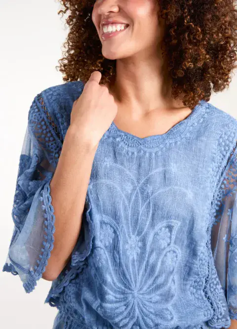 FLORAL LACE BUTTERFLY SLEEVE BLOUSE DENIM