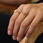 GOLD PLATE OPEN ENAMEL FLOWER & BEE RING