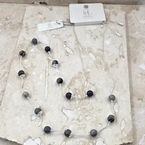 JASPER BEADED LONG NECKLACE IN GREY