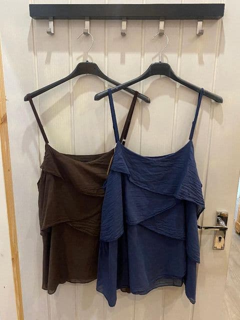 LAYERED SPAGHETTI  STRAP TOP