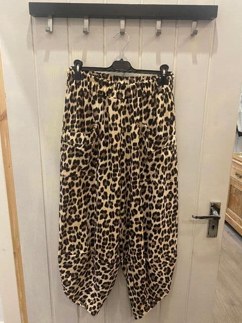 LEOPARD FRONT POCKET COCOON TRS