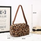 LEOPARD PRINT FAUX FUR CROSSBODY BAG
