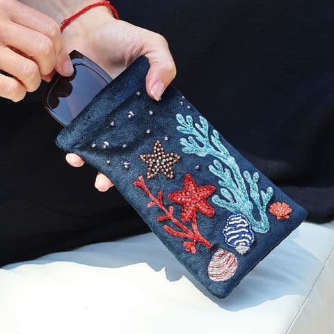 NAVY VELVET SEALIFE GLASSES CASE