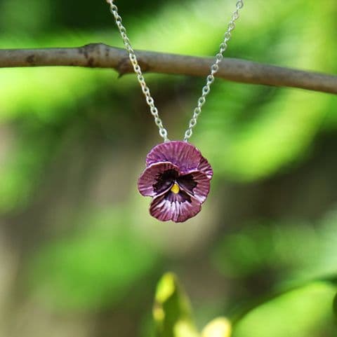 PANSY PINK FLOWER PENDANT NECKLACE