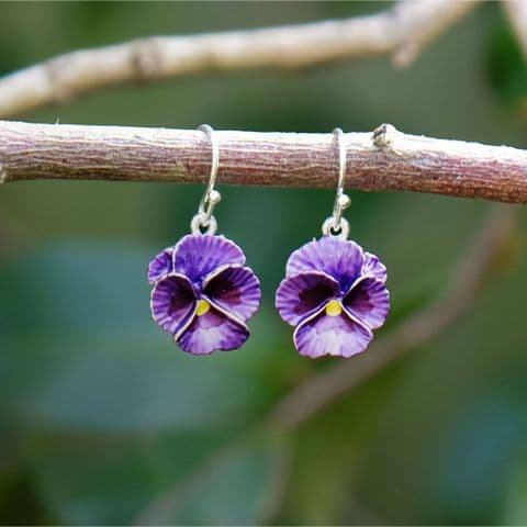 PANSY PURPLE FLOWER DROP EARRINGS IN SILVER