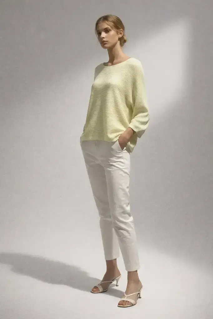 RIBBED LIGHTWEIGHT TOP