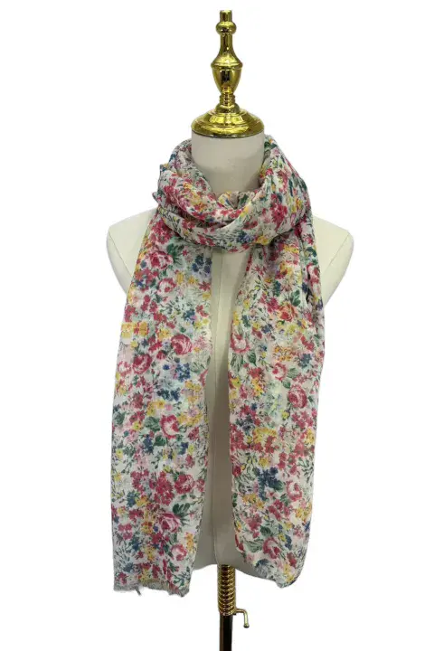 ROSE & MIXED FLORAL PRINT FRAYED SCARF IN WHITE