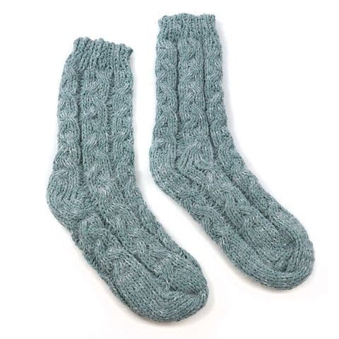 SEAFOAM GREEN CHUNKY CABLE KNIT SOCKS
