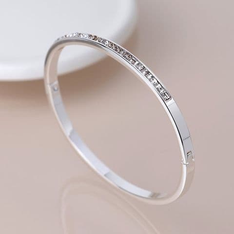 SILVER PLATED CLEAR CRYSTAL HINGED BANGLE