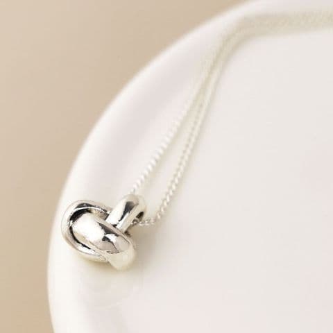 SILVER PLATED INFINITY KNOT NECKLACE