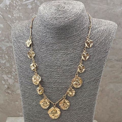 SINGLE STRAND BEATEN NECKLACE IN GOLD