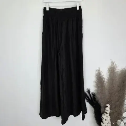 STRAIGHT LEG LIGHTWEIGHT CRINKLE TROUSERS