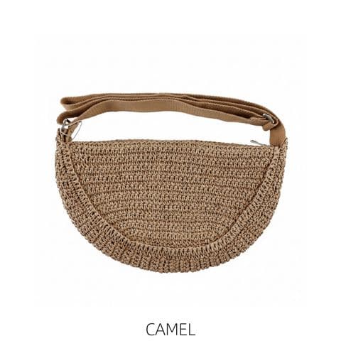 STRAW HALF MOON BAG