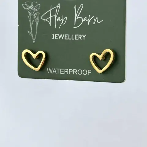 TARNISH RESISTANT OPEN HEART STUDS IN GOLD