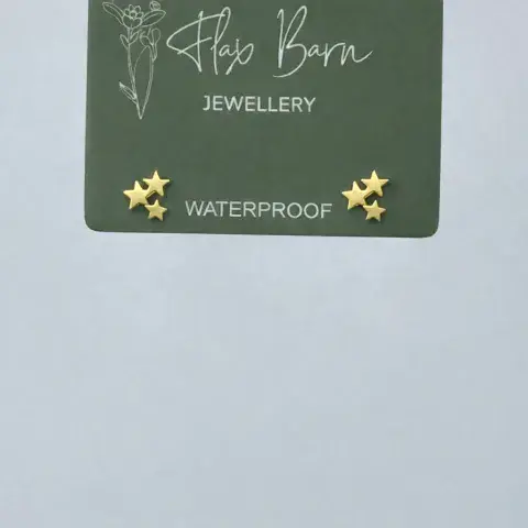 TARNISH RESISTANT STAR CLUSTER STUDS IN GOLD