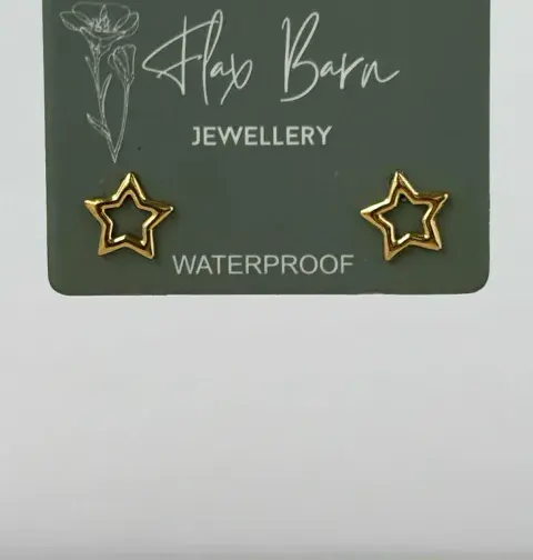 TARNISH RESISTANT STAR STUDS IN GOLD