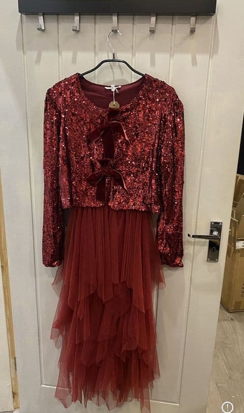 TULLE HANKERCHIEF DRESS