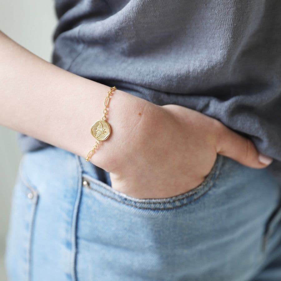 WAX SEAL GOLD BEE BRACELET