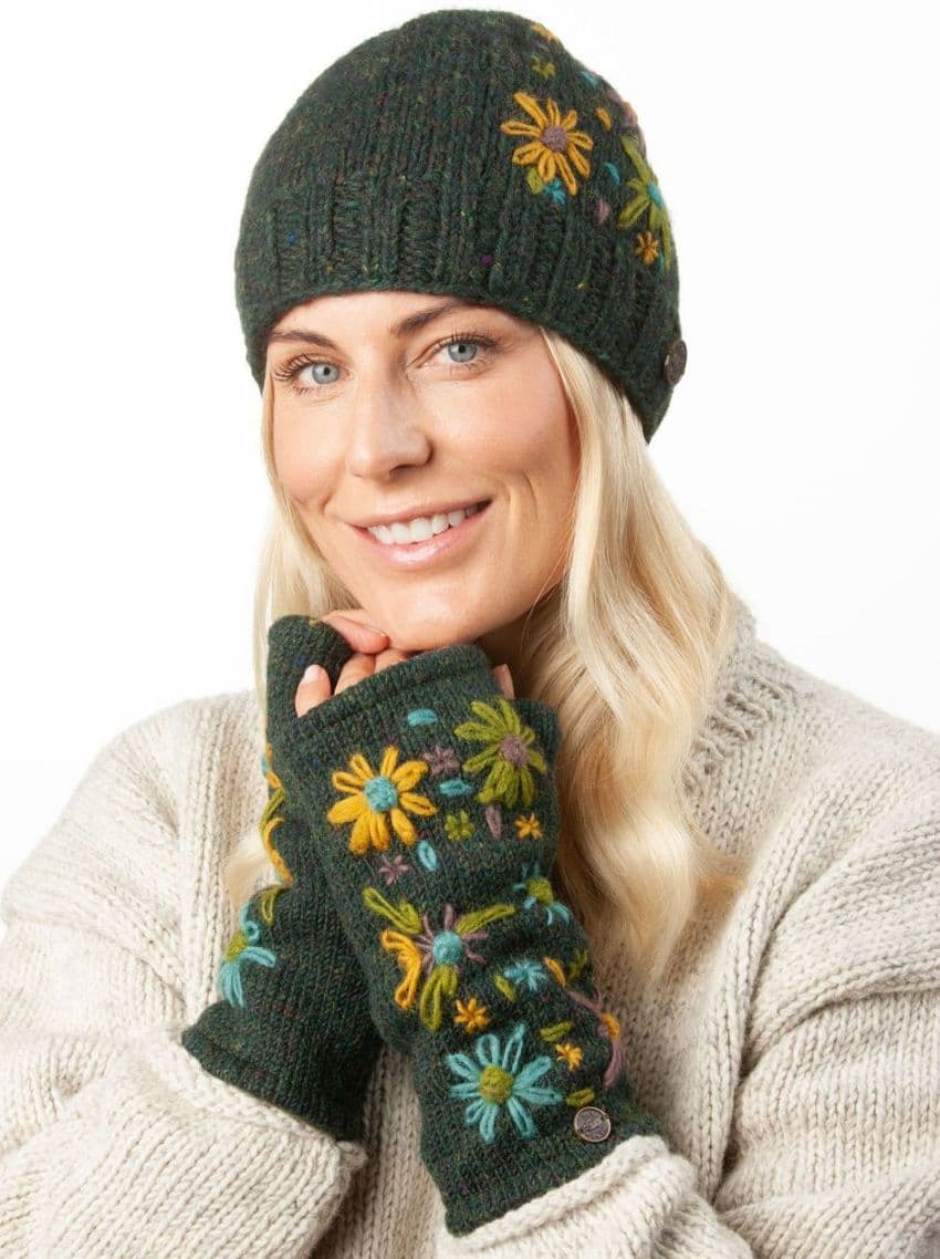 WOOL EMBROIDERED BEANIE HEATHER PINE