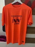 3 PEAKS PERFORMANCE T SHIRT- L. ORANGE